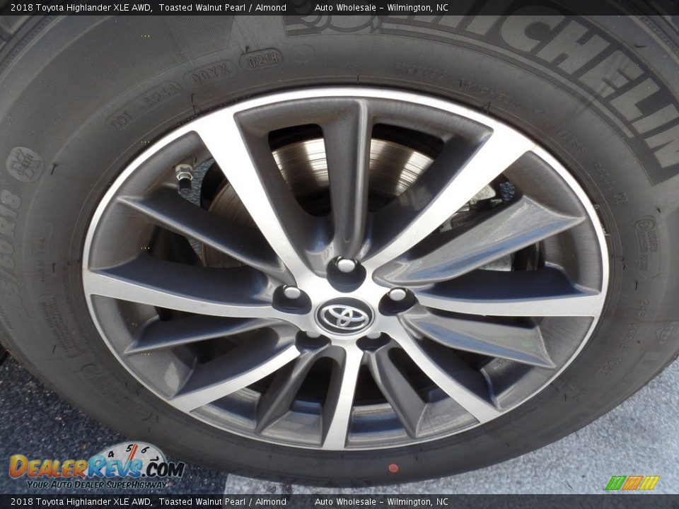 2018 Toyota Highlander XLE AWD Toasted Walnut Pearl / Almond Photo #7