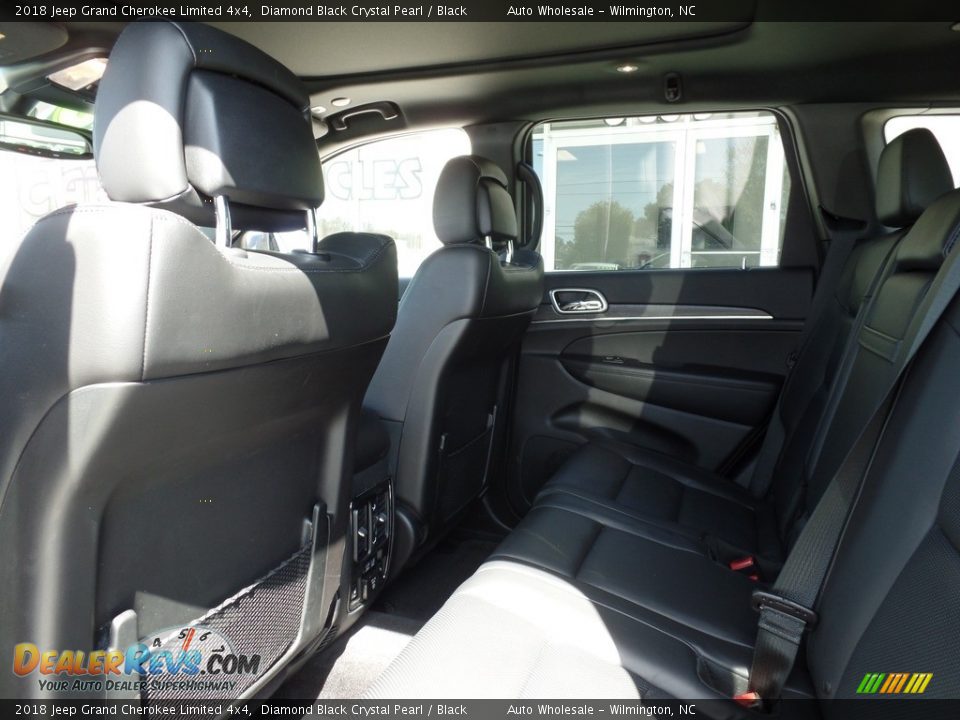 2018 Jeep Grand Cherokee Limited 4x4 Diamond Black Crystal Pearl / Black Photo #13