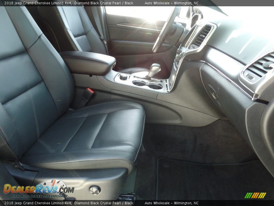 2018 Jeep Grand Cherokee Limited 4x4 Diamond Black Crystal Pearl / Black Photo #14