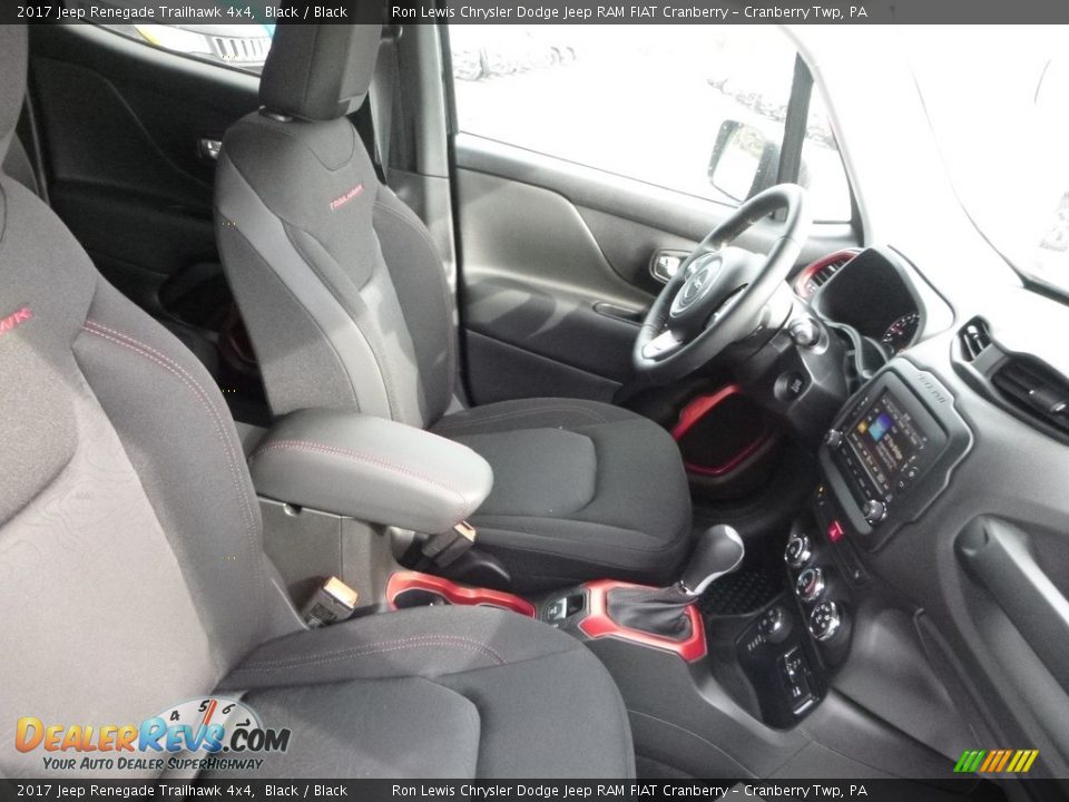 2017 Jeep Renegade Trailhawk 4x4 Black / Black Photo #10