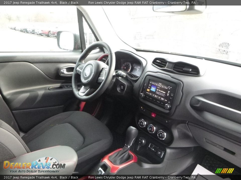 2017 Jeep Renegade Trailhawk 4x4 Black / Black Photo #11