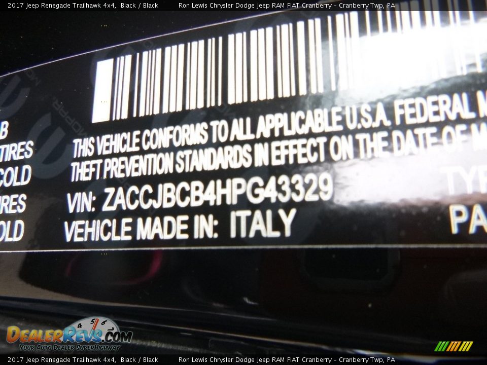 2017 Jeep Renegade Trailhawk 4x4 Black / Black Photo #14