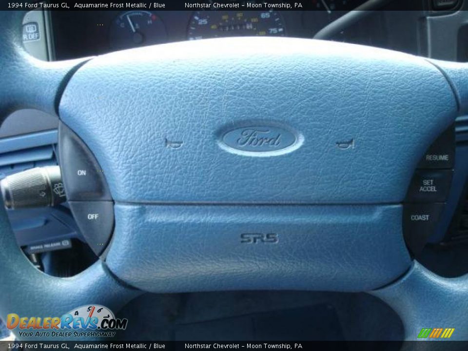 1994 Ford Taurus GL Aquamarine Frost Metallic / Blue Photo #14