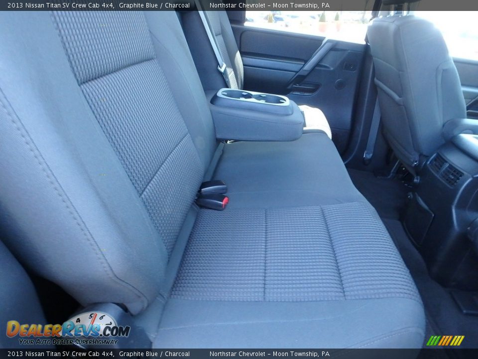 2013 Nissan Titan SV Crew Cab 4x4 Graphite Blue / Charcoal Photo #17