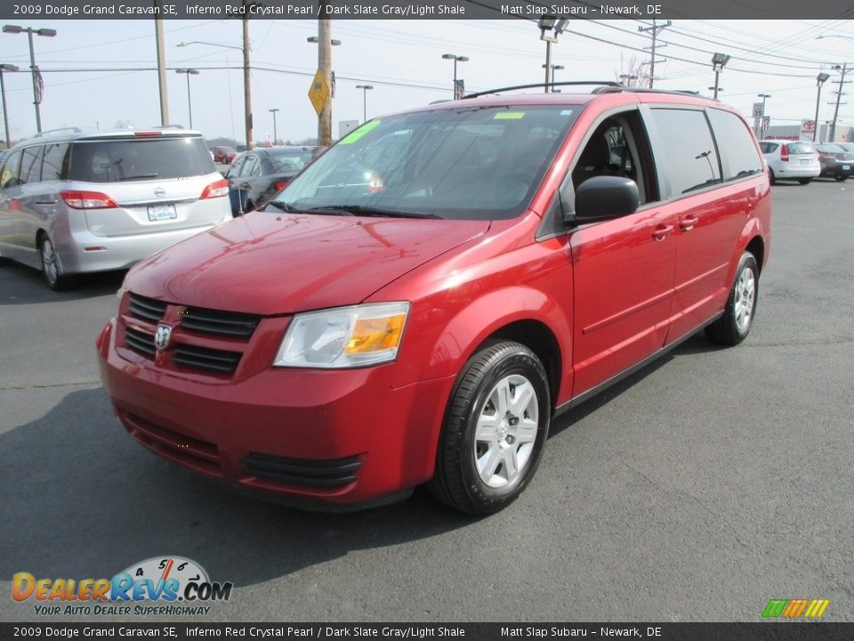 2009 Dodge Grand Caravan SE Inferno Red Crystal Pearl / Dark Slate Gray/Light Shale Photo #2