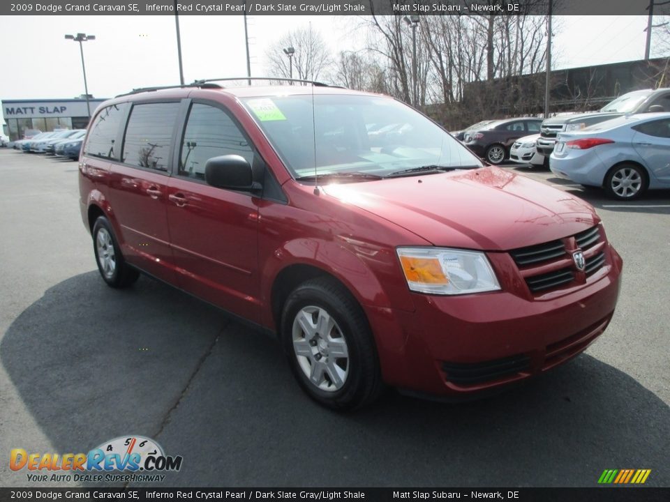 2009 Dodge Grand Caravan SE Inferno Red Crystal Pearl / Dark Slate Gray/Light Shale Photo #4