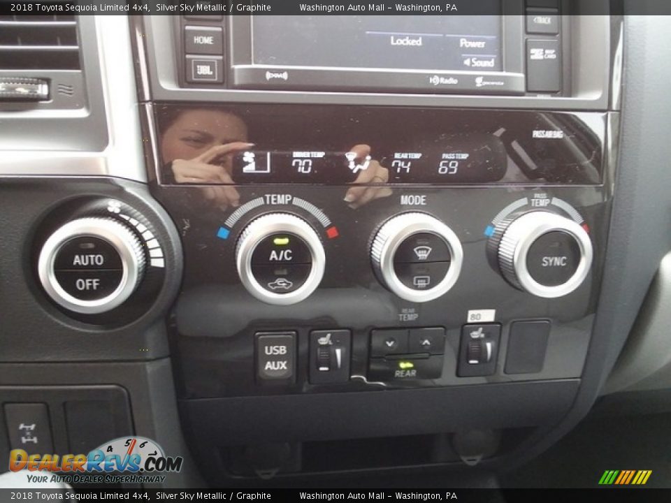 Controls of 2018 Toyota Sequoia Limited 4x4 Photo #17