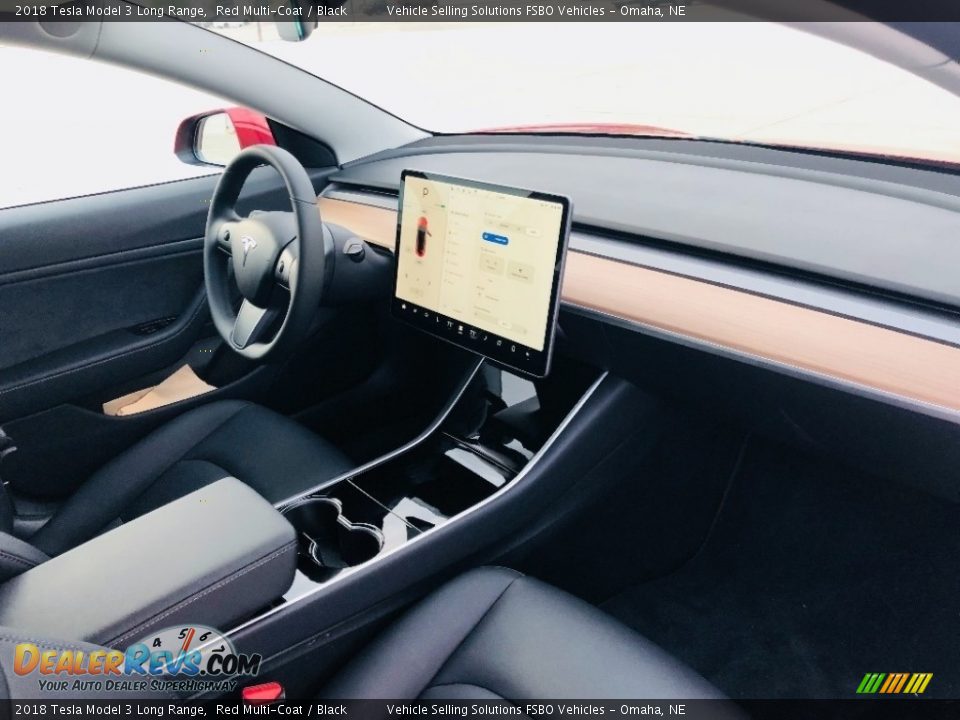 Dashboard of 2018 Tesla Model 3 Long Range Photo #8