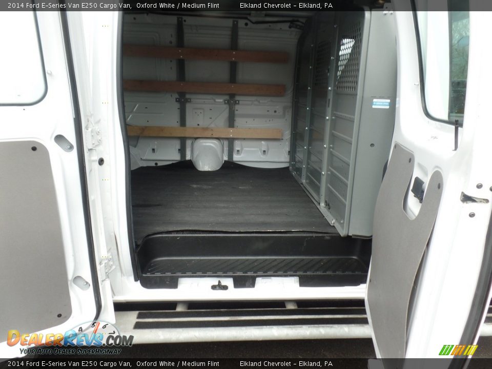 2014 Ford E-Series Van E250 Cargo Van Oxford White / Medium Flint Photo #15