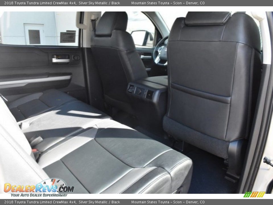 2018 Toyota Tundra Limited CrewMax 4x4 Silver Sky Metallic / Black Photo #17