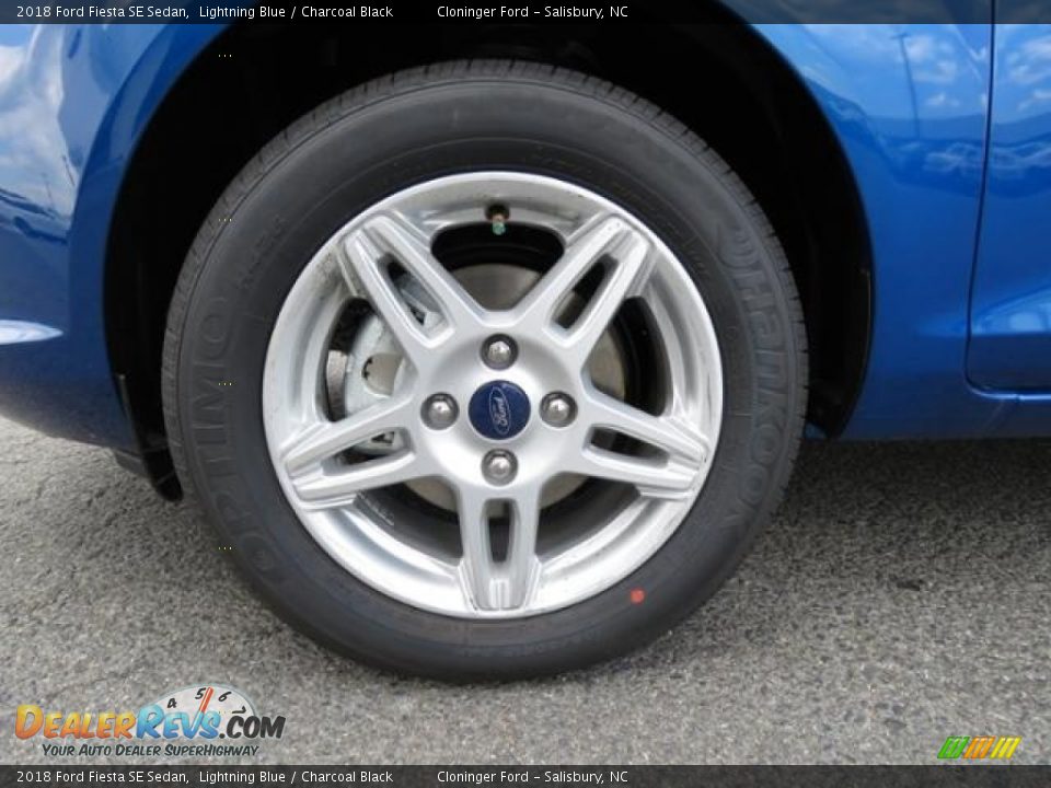 2018 Ford Fiesta SE Sedan Lightning Blue / Charcoal Black Photo #8