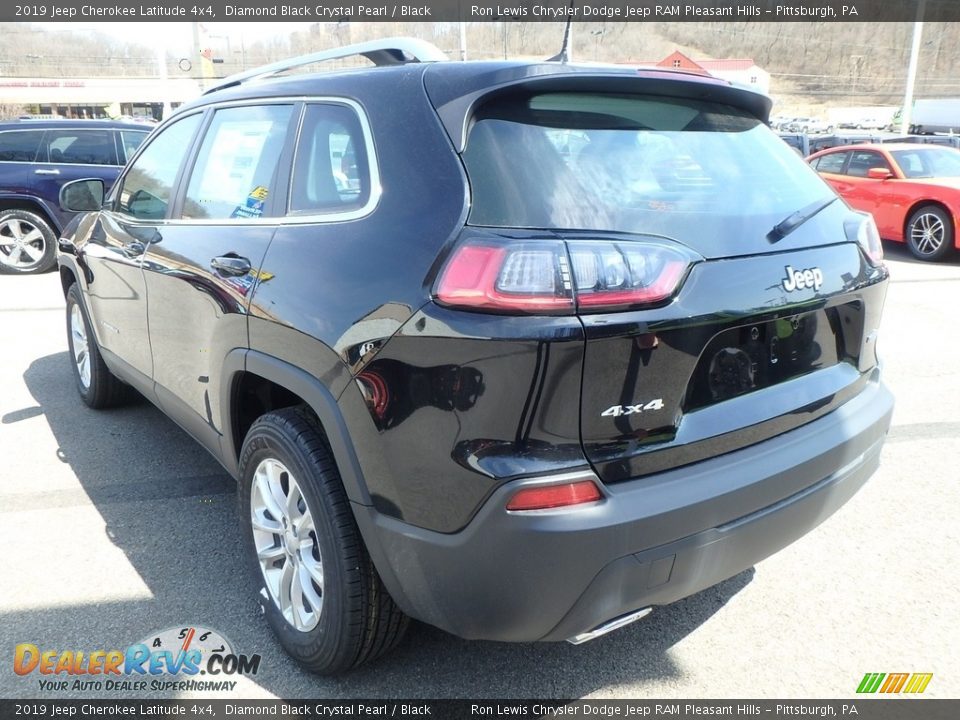 2019 Jeep Cherokee Latitude 4x4 Diamond Black Crystal Pearl / Black Photo #3