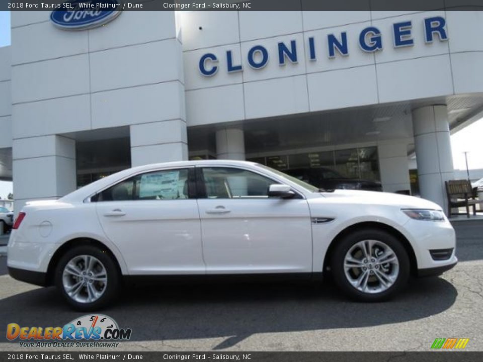 2018 Ford Taurus SEL White Platinum / Dune Photo #2
