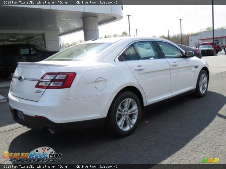 2018 Ford Taurus SEL White Platinum / Dune Photo #3