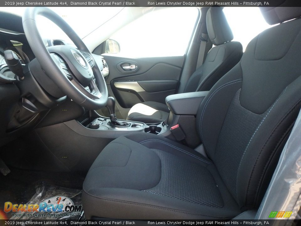 2019 Jeep Cherokee Latitude 4x4 Diamond Black Crystal Pearl / Black Photo #10