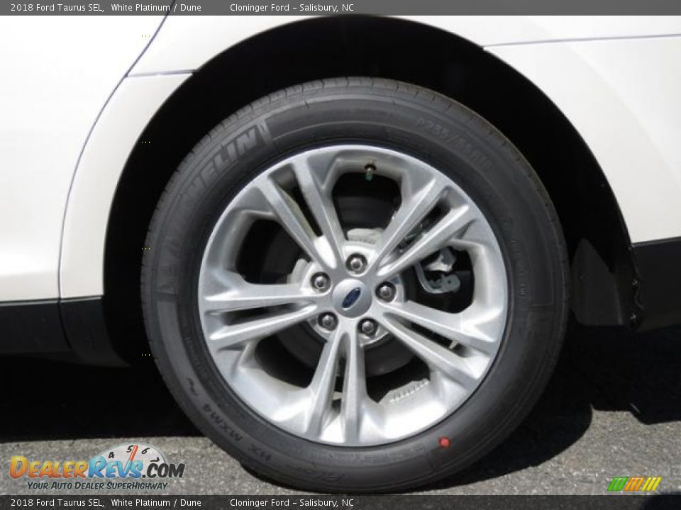 2018 Ford Taurus SEL White Platinum / Dune Photo #8