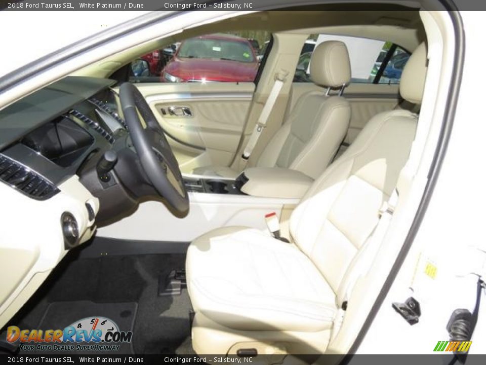 2018 Ford Taurus SEL White Platinum / Dune Photo #12