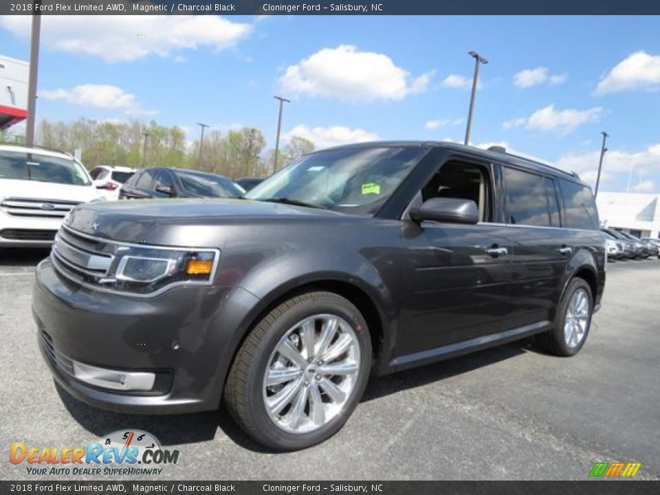 Front 3/4 View of 2018 Ford Flex Limited AWD Photo #6