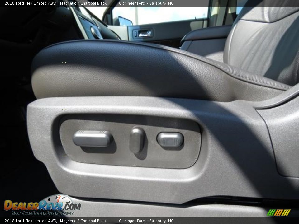 2018 Ford Flex Limited AWD Magnetic / Charcoal Black Photo #14