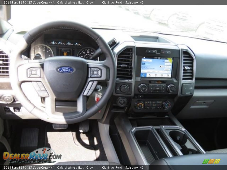 2018 Ford F150 XLT SuperCrew 4x4 Oxford White / Earth Gray Photo #8