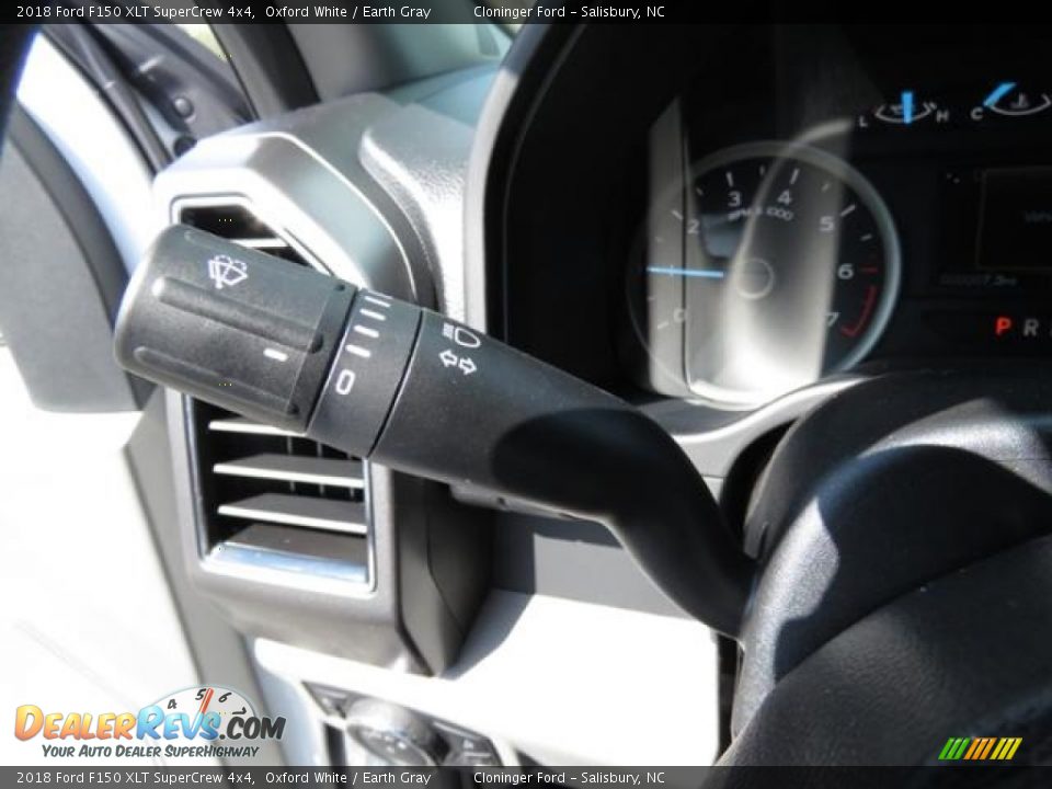 2018 Ford F150 XLT SuperCrew 4x4 Oxford White / Earth Gray Photo #17