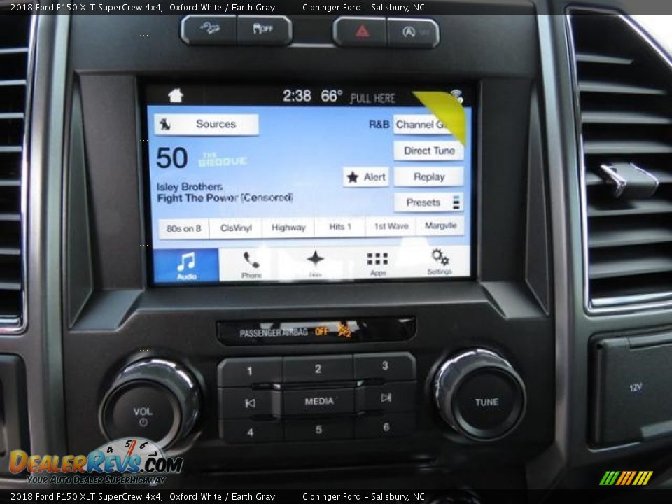 2018 Ford F150 XLT SuperCrew 4x4 Oxford White / Earth Gray Photo #19