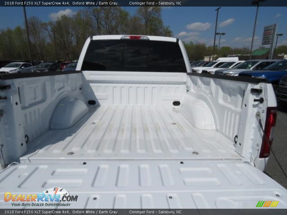 2018 Ford F150 XLT SuperCrew 4x4 Oxford White / Earth Gray Photo #25