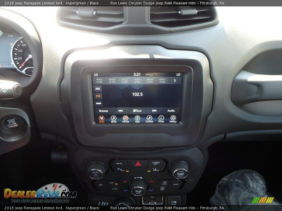 2018 Jeep Renegade Limited 4x4 Hypergreen / Black Photo #17