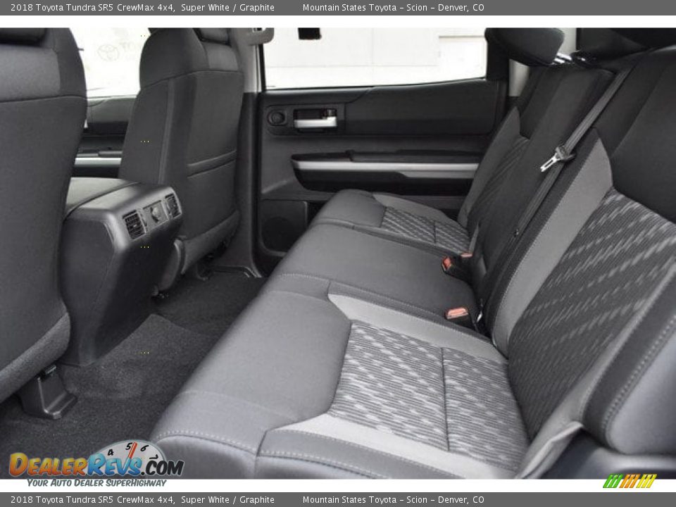 2018 Toyota Tundra SR5 CrewMax 4x4 Super White / Graphite Photo #14