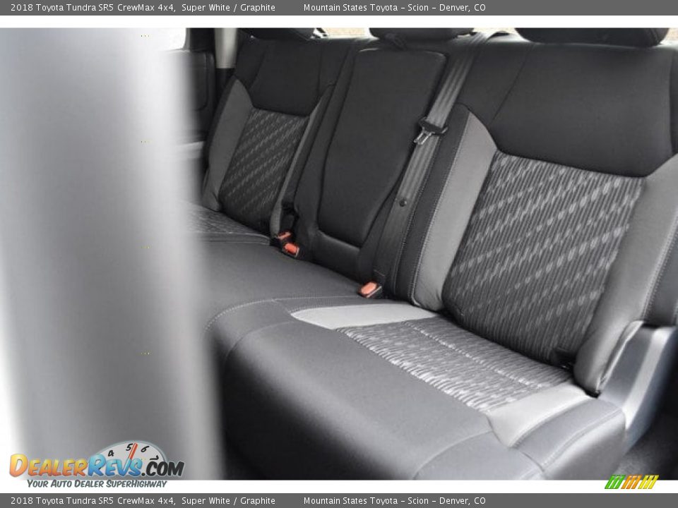 2018 Toyota Tundra SR5 CrewMax 4x4 Super White / Graphite Photo #15