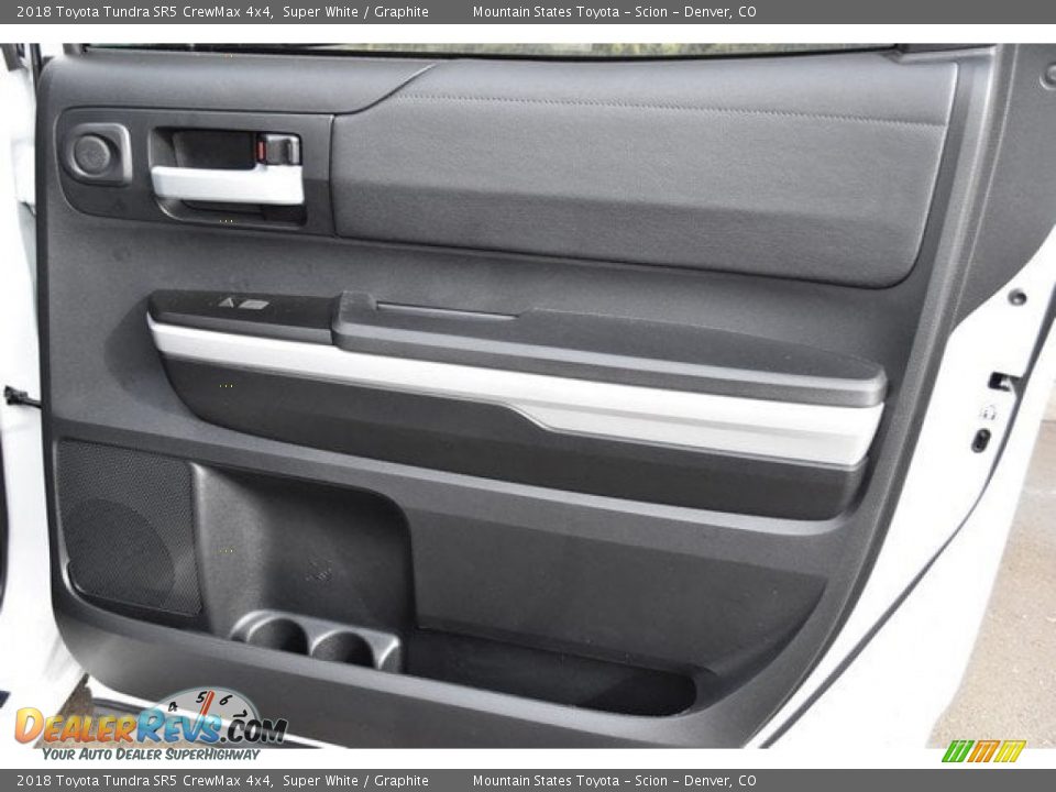 2018 Toyota Tundra SR5 CrewMax 4x4 Super White / Graphite Photo #22