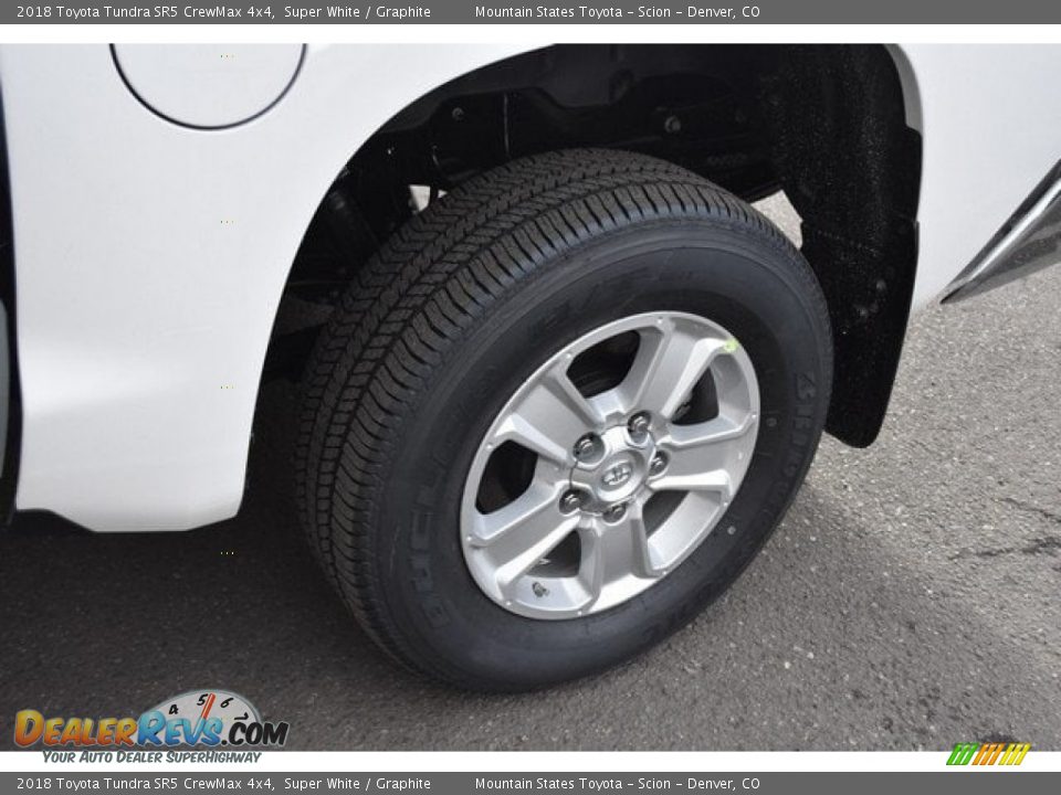 2018 Toyota Tundra SR5 CrewMax 4x4 Super White / Graphite Photo #33