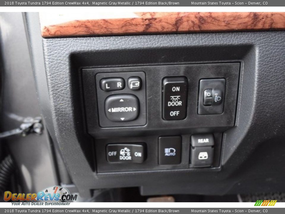 2018 Toyota Tundra 1794 Edition CrewMax 4x4 Magnetic Gray Metallic / 1794 Edition Black/Brown Photo #26