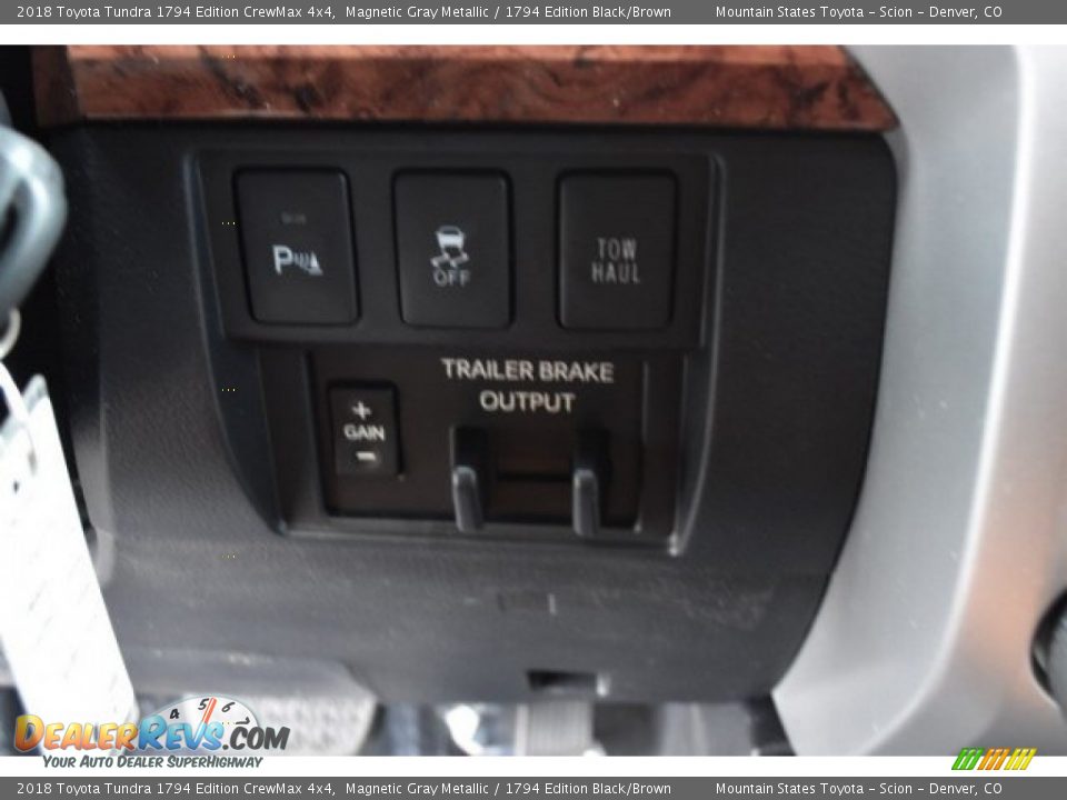 2018 Toyota Tundra 1794 Edition CrewMax 4x4 Magnetic Gray Metallic / 1794 Edition Black/Brown Photo #30