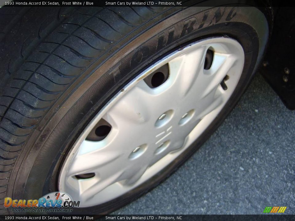 1993 Honda Accord EX Sedan Frost White / Blue Photo #24