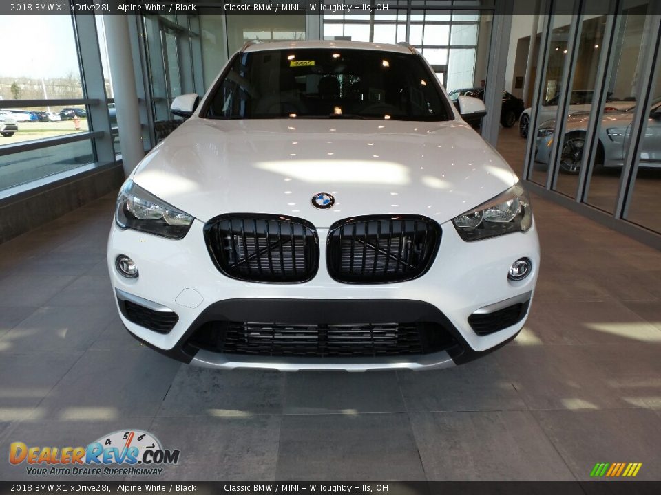 2018 BMW X1 xDrive28i Alpine White / Black Photo #4