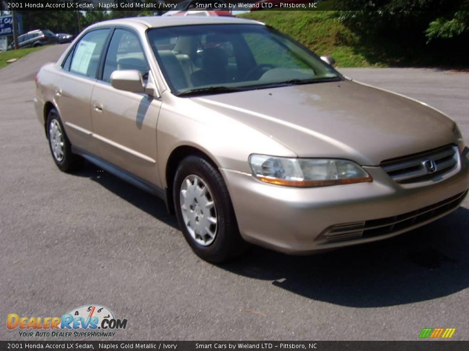 2001 Honda Accord LX Sedan Naples Gold Metallic / Ivory Photo #5