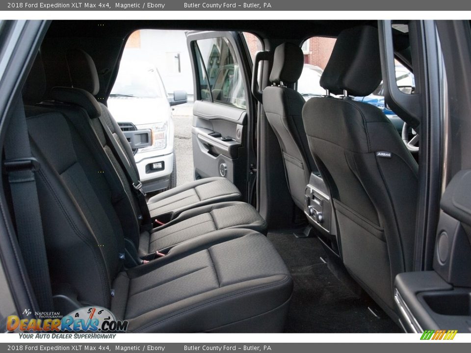 2018 Ford Expedition XLT Max 4x4 Magnetic / Ebony Photo #15