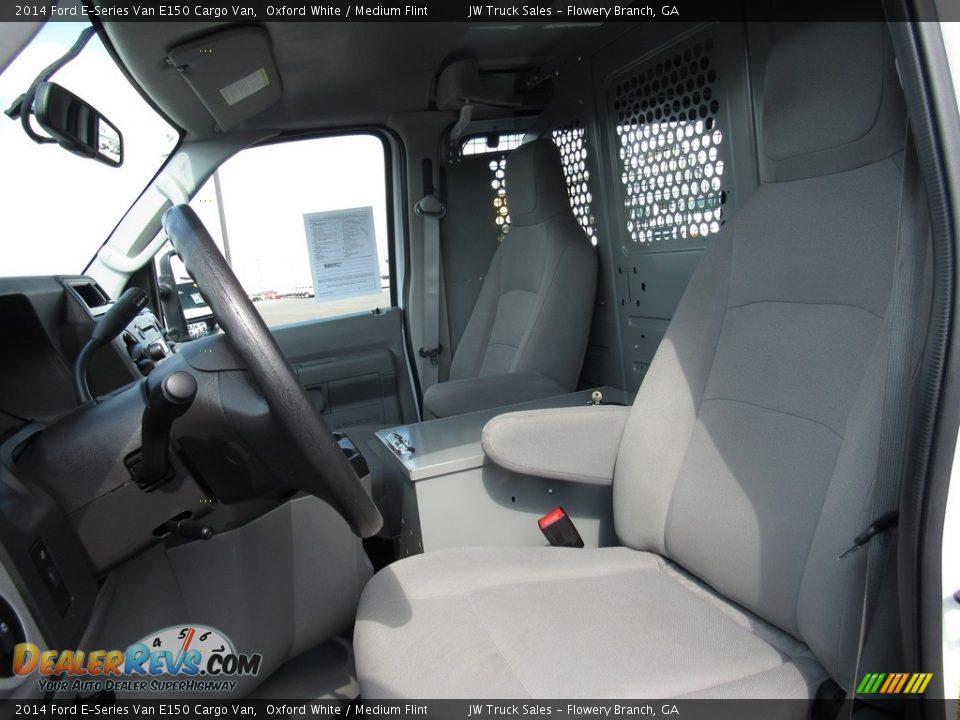 2014 Ford E-Series Van E150 Cargo Van Oxford White / Medium Flint Photo #28