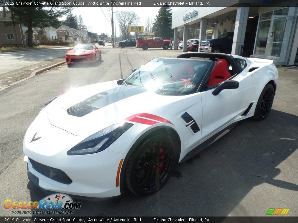 2019 Chevrolet Corvette Grand Sport Coupe Arctic White / Adrenaline Red Photo #1