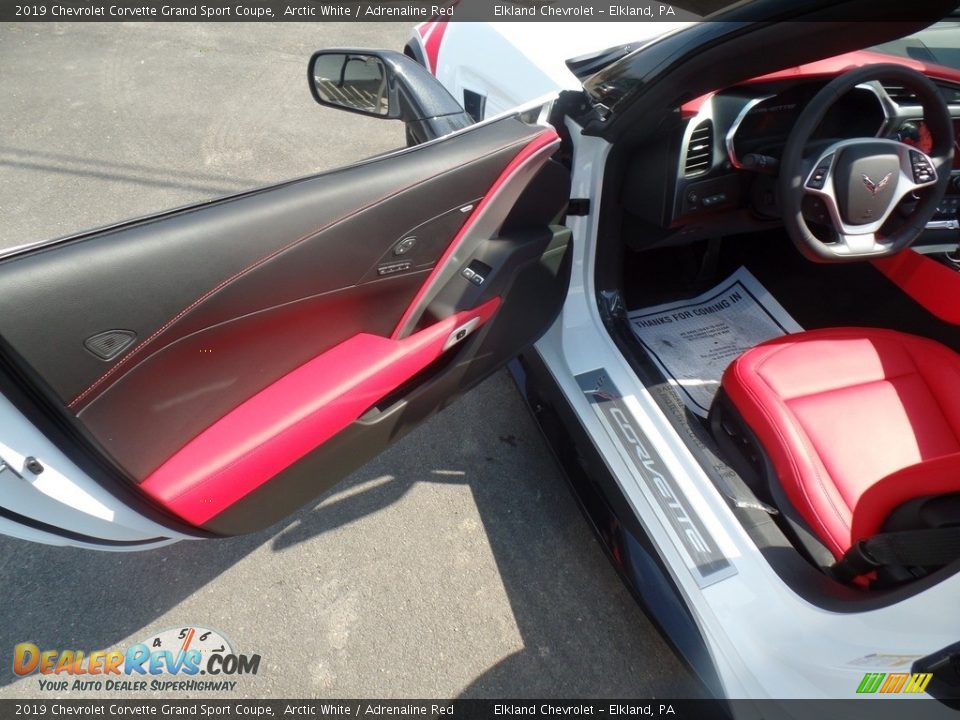 2019 Chevrolet Corvette Grand Sport Coupe Arctic White / Adrenaline Red Photo #17