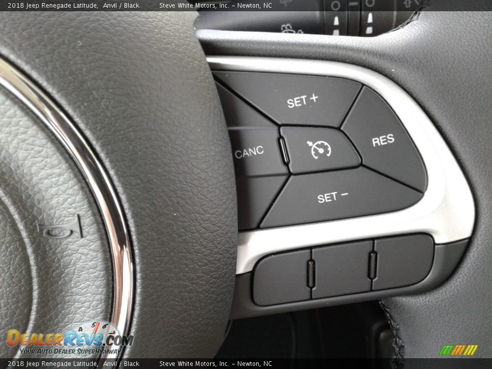 2018 Jeep Renegade Latitude Anvil / Black Photo #18