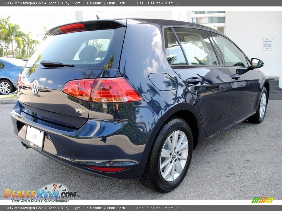2017 Volkswagen Golf 4 Door 1.8T S Night Blue Metallic / Titan Black Photo #10