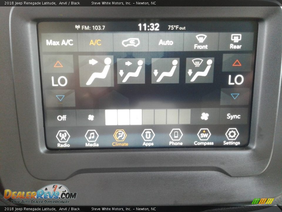 2018 Jeep Renegade Latitude Anvil / Black Photo #23