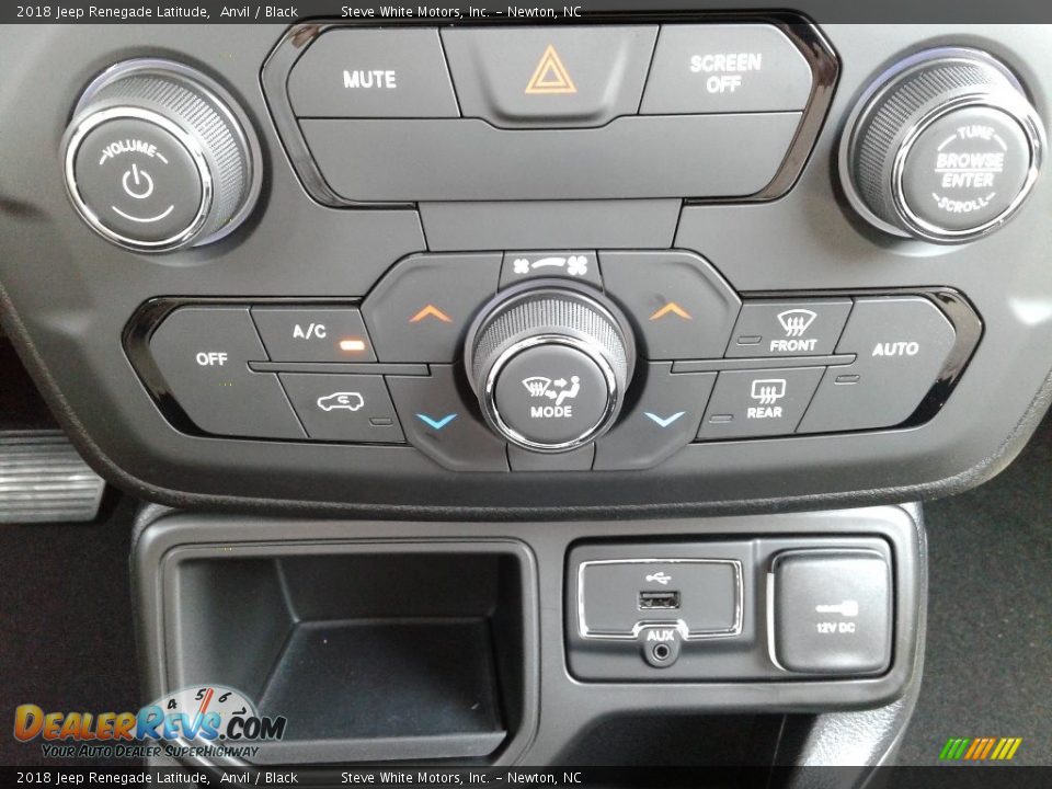2018 Jeep Renegade Latitude Anvil / Black Photo #25