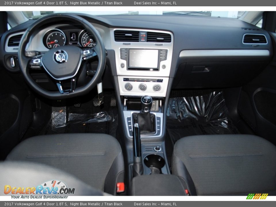 2017 Volkswagen Golf 4 Door 1.8T S Night Blue Metallic / Titan Black Photo #13
