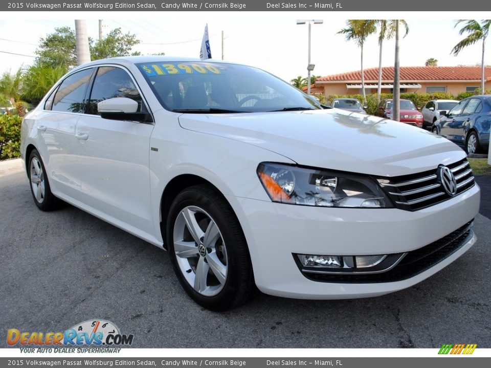 2015 Volkswagen Passat Wolfsburg Edition Sedan Candy White / Cornsilk Beige Photo #2