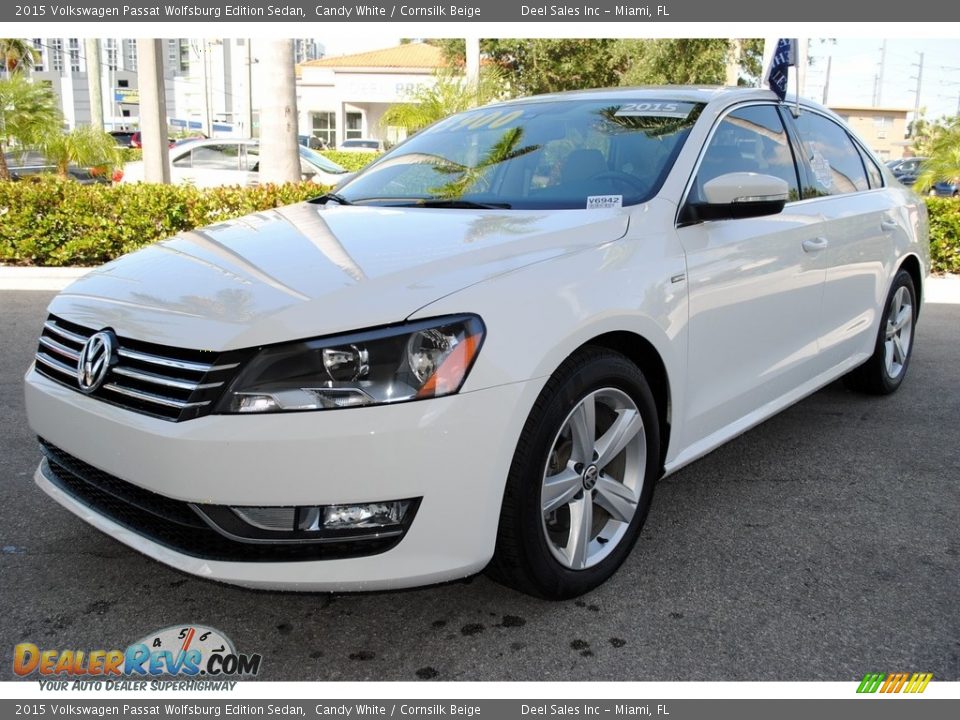2015 Volkswagen Passat Wolfsburg Edition Sedan Candy White / Cornsilk Beige Photo #5