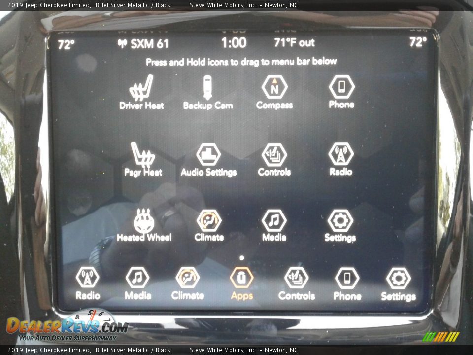 Controls of 2019 Jeep Cherokee Limited Photo #24