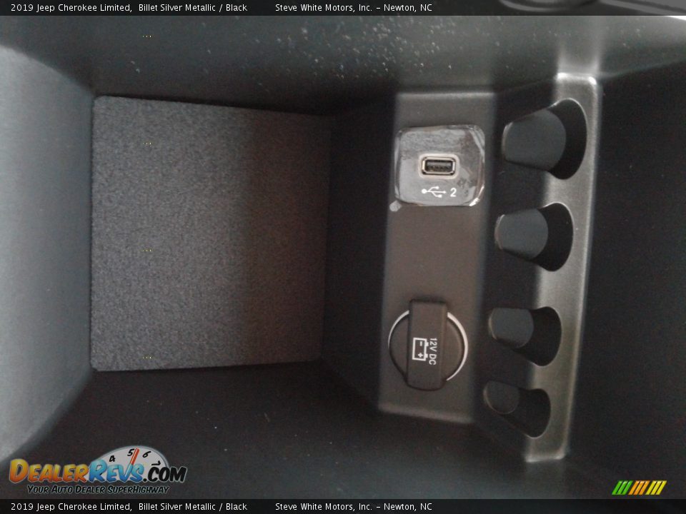 2019 Jeep Cherokee Limited Billet Silver Metallic / Black Photo #27